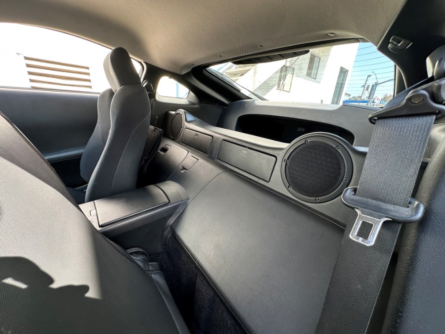 2005 Nissan 350Z 2dr Cpe Manual, available for sale in Corona, California | Green Light Auto. Corona, California 2005 Nissan 350Z 2dr Cpe Manual, available for sale in Corona, California | Green Light Auto. Corona, California