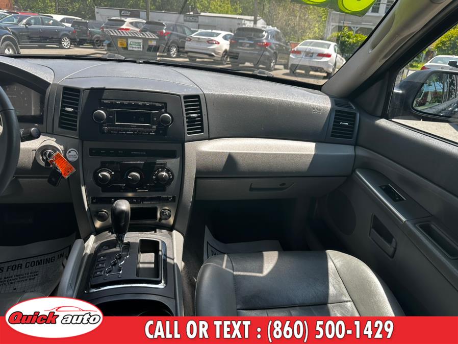 2006 Jeep Grand Cherokee 4dr Laredo 4WD, available for sale in Bristol, Connecticut | Quick Auto LLC. Bristol, Connecticut 2006 Jeep Grand Cherokee 4dr Laredo 4WD, available for sale in Bristol, Connecticut | Quick Auto LLC. Bristol, Connecticut