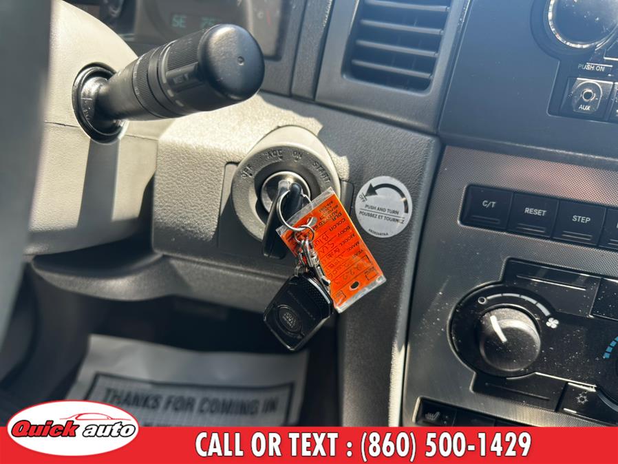 2006 Jeep Grand Cherokee 4dr Laredo 4WD, available for sale in Bristol, Connecticut | Quick Auto LLC. Bristol, Connecticut 2006 Jeep Grand Cherokee 4dr Laredo 4WD, available for sale in Bristol, Connecticut | Quick Auto LLC. Bristol, Connecticut