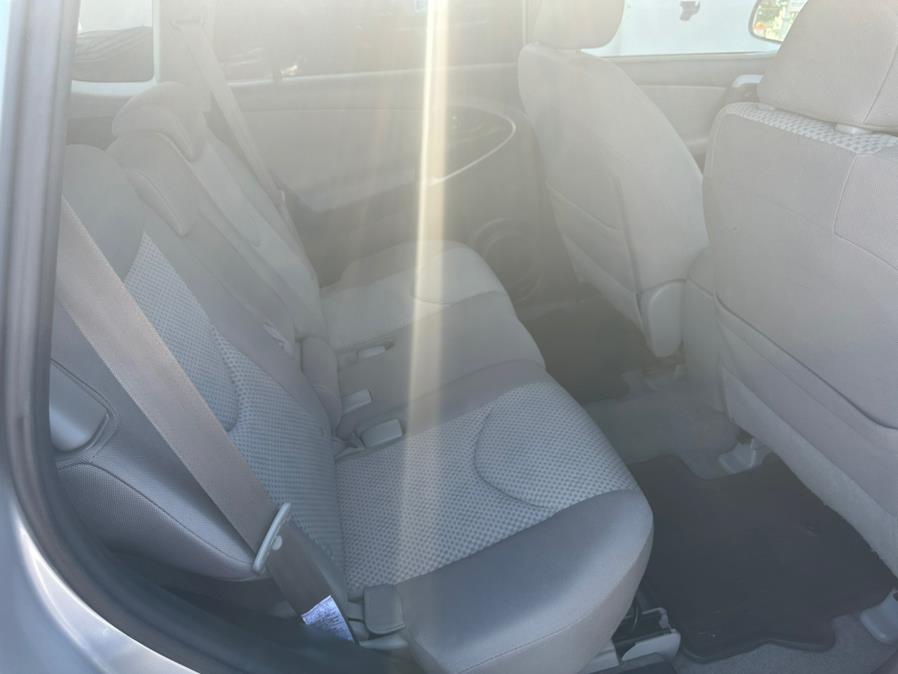 2008 Toyota RAV4 FWD 4dr 4-cyl 4-Spd AT, available for sale in Taunton, Massachusetts | Rt 138 Auto Center Inc . Taunton, Massachusetts 2008 Toyota RAV4 FWD 4dr 4-cyl 4-Spd AT, available for sale in Taunton, Massachusetts | Rt 138 Auto Center Inc . Taunton, Massachusetts