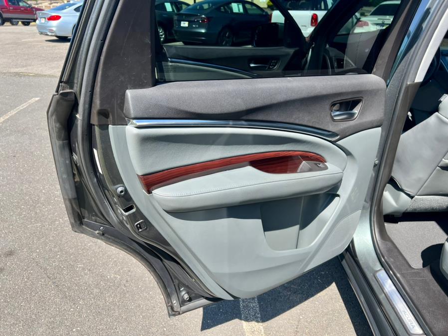 2016 Acura MDX SH-AWD 4dr w/Tech, available for sale in Berlin, Connecticut | Tru Auto Mall. Berlin, Connecticut 2016 Acura MDX SH-AWD 4dr w/Tech, available for sale in Berlin, Connecticut | Tru Auto Mall. Berlin, Connecticut