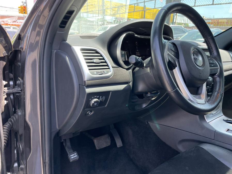 2015 Jeep Grand Cherokee 4WD 4dr Altitude, available for sale in Brooklyn, New York | Worlds Best Auto Inc. Brooklyn, New York 2015 Jeep Grand Cherokee 4WD 4dr Altitude, available for sale in Brooklyn, New York | Worlds Best Auto Inc. Brooklyn, New York