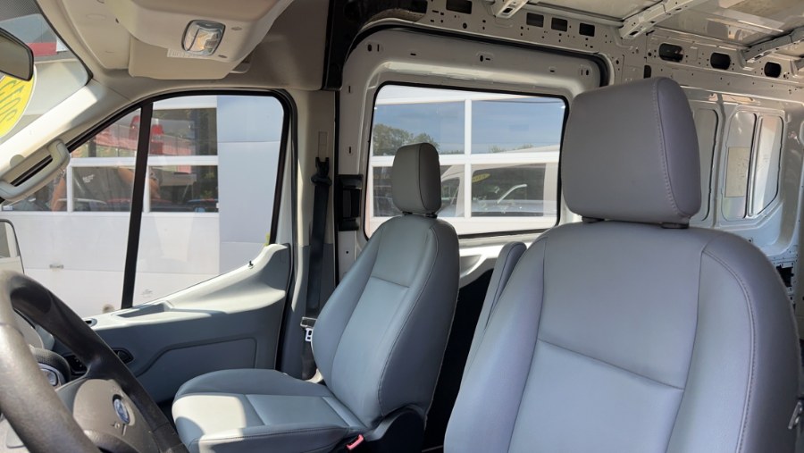 2015 Ford Transit Cargo Van T-250 148" Med Rf 9000 GVWR Sliding RH Dr, available for sale in Waterbury, Connecticut | West End Automotive Center. Waterbury, Connecticut 2015 Ford Transit Cargo Van T-250 148" Med Rf 9000 GVWR Sliding RH Dr, available for sale in Waterbury, Connecticut | West End Automotive Center. Waterbury, Connecticut