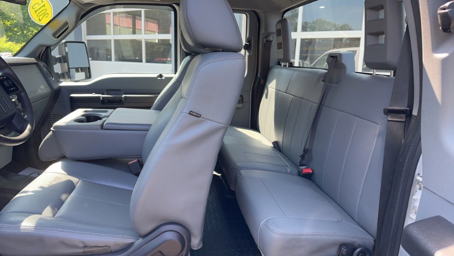 2015 Ford Super Duty F-350 SRW 4WD SuperCab 158" XL, available for sale in Waterbury, Connecticut | West End Automotive Center. Waterbury, Connecticut 2015 Ford Super Duty F-350 SRW 4WD SuperCab 158" XL, available for sale in Waterbury, Connecticut | West End Automotive Center. Waterbury, Connecticut