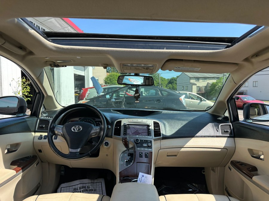 2009 Toyota Venza 4dr Wgn V6 AWD (Natl), available for sale in West Haven, Connecticut | Uzun Auto. West Haven, Connecticut 2009 Toyota Venza 4dr Wgn V6 AWD (Natl), available for sale in West Haven, Connecticut | Uzun Auto. West Haven, Connecticut