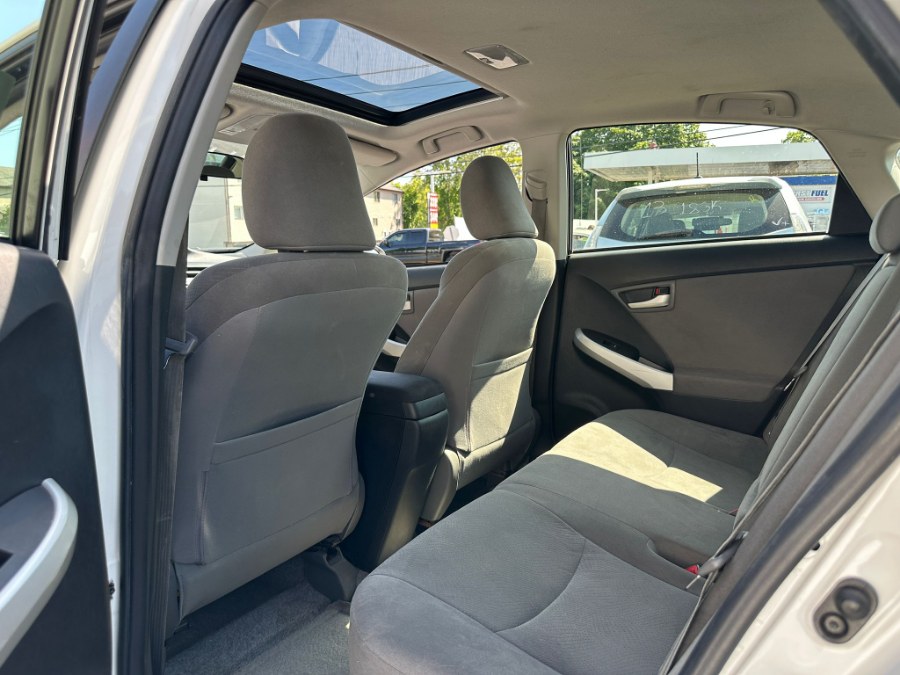 2013 Toyota Prius 5dr HB One (Natl), available for sale in West Haven, Connecticut | Uzun Auto. West Haven, Connecticut 2013 Toyota Prius 5dr HB One (Natl), available for sale in West Haven, Connecticut | Uzun Auto. West Haven, Connecticut