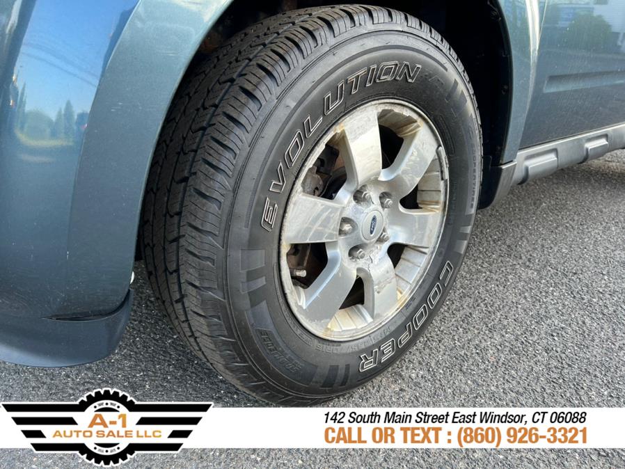 2010 Ford Escape 4WD 4dr Limited, available for sale in East Windsor, Connecticut | A1 Auto Sale LLC. East Windsor, Connecticut 2010 Ford Escape 4WD 4dr Limited, available for sale in East Windsor, Connecticut | A1 Auto Sale LLC. East Windsor, Connecticut