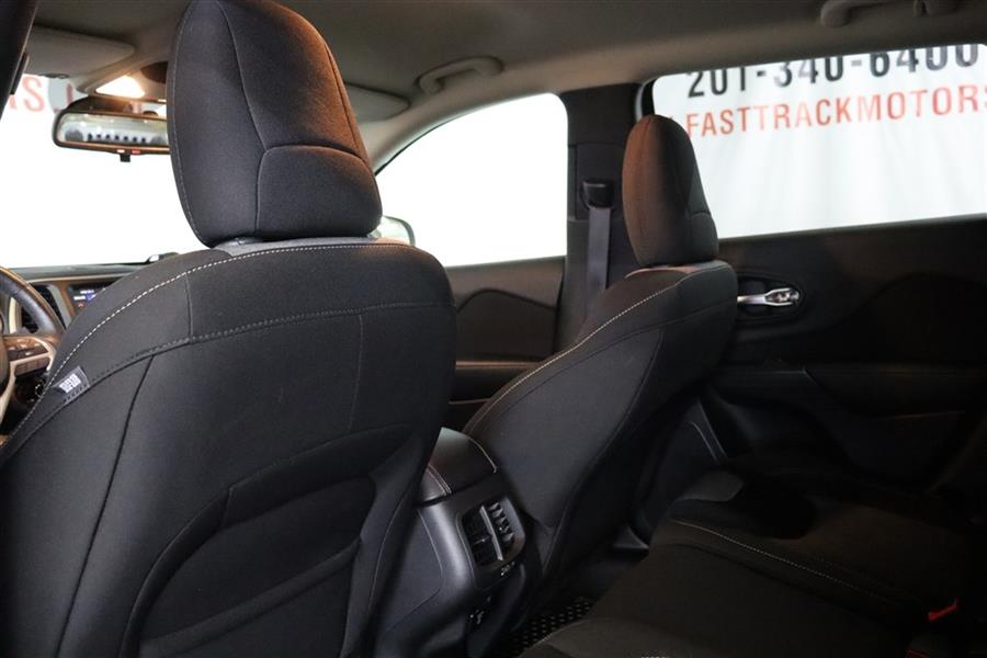 2014 Jeep Cherokee LATITUDE, available for sale in Paterson, New Jersey | Fast Track Motors. Paterson, New Jersey 2014 Jeep Cherokee LATITUDE, available for sale in Paterson, New Jersey | Fast Track Motors. Paterson, New Jersey