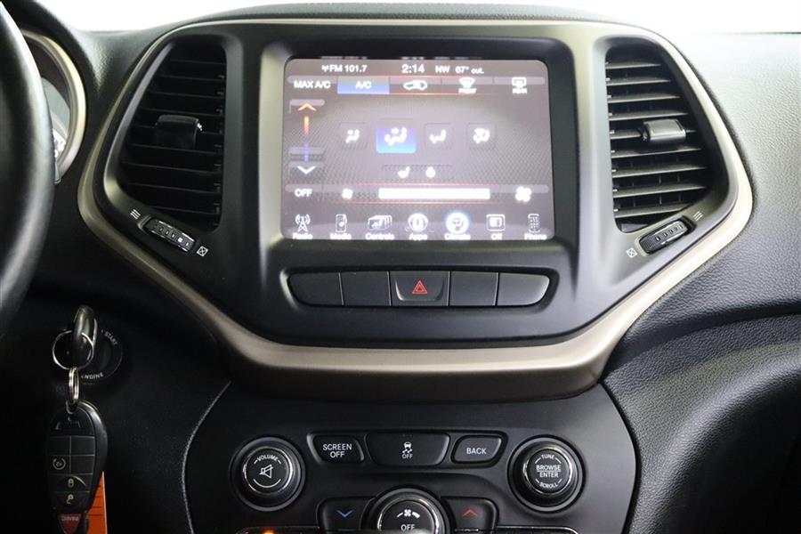 2014 Jeep Cherokee LATITUDE, available for sale in Paterson, New Jersey | Fast Track Motors. Paterson, New Jersey 2014 Jeep Cherokee LATITUDE, available for sale in Paterson, New Jersey | Fast Track Motors. Paterson, New Jersey
