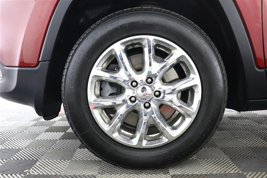 2014 Jeep Cherokee LATITUDE, available for sale in Paterson, New Jersey | Fast Track Motors. Paterson, New Jersey 2014 Jeep Cherokee LATITUDE, available for sale in Paterson, New Jersey | Fast Track Motors. Paterson, New Jersey