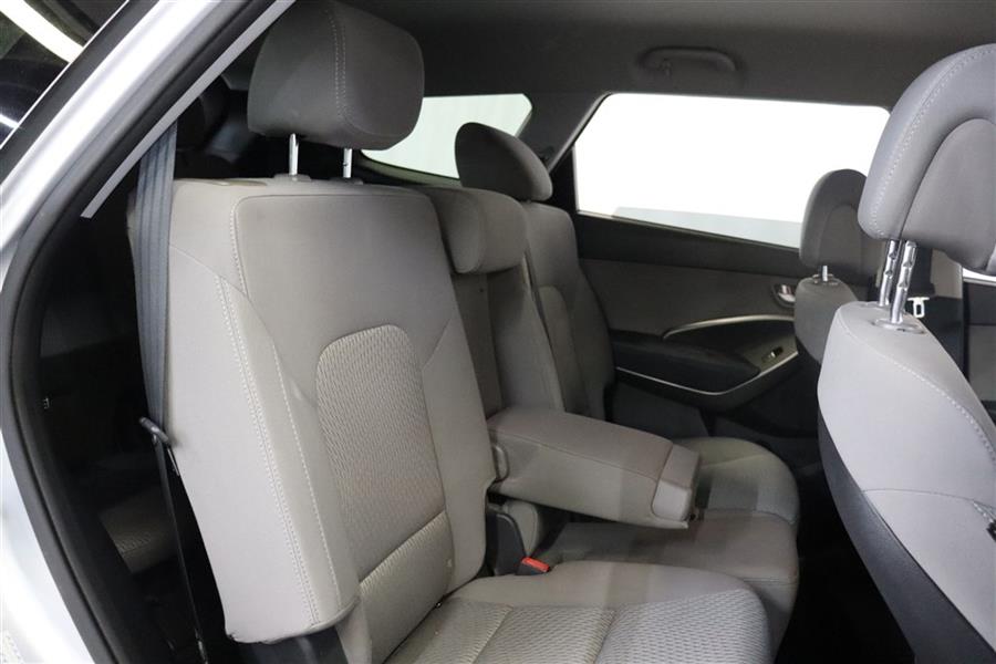 2016 Hyundai Santa Fe SE 7 PASS, available for sale in Paterson, New Jersey | Fast Track Motors. Paterson, New Jersey 2016 Hyundai Santa Fe SE 7 PASS, available for sale in Paterson, New Jersey | Fast Track Motors. Paterson, New Jersey