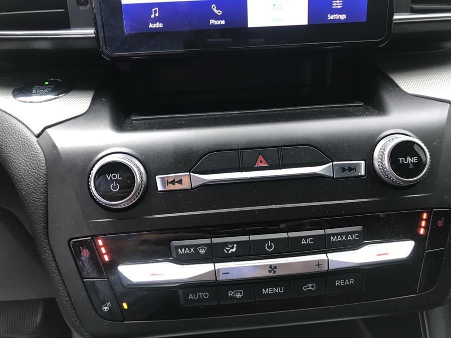 2020 Ford Explorer XLT, available for sale in Jamaica, New York | Hillside Auto Outlet. Jamaica, New York 2020 Ford Explorer XLT, available for sale in Jamaica, New York | Hillside Auto Outlet. Jamaica, New York