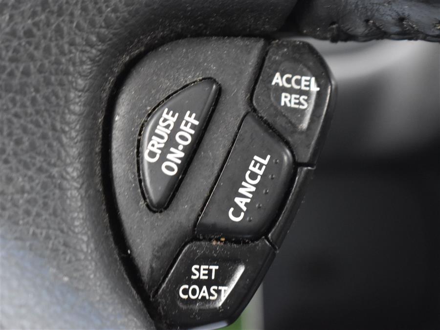 2004 Nissan Pathfinder SE 4WD, available for sale in Irvington, New Jersey | Foreign Auto Imports. Irvington, New Jersey 2004 Nissan Pathfinder SE 4WD, available for sale in Irvington, New Jersey | Foreign Auto Imports. Irvington, New Jersey