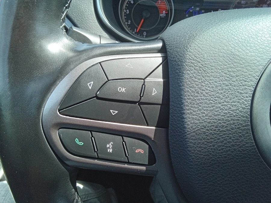 2020 Jeep Cherokee Limited 4x4, available for sale in Irvington, New Jersey | NJ Used Cars Center. Irvington, New Jersey 2020 Jeep Cherokee Limited 4x4, available for sale in Irvington, New Jersey | NJ Used Cars Center. Irvington, New Jersey