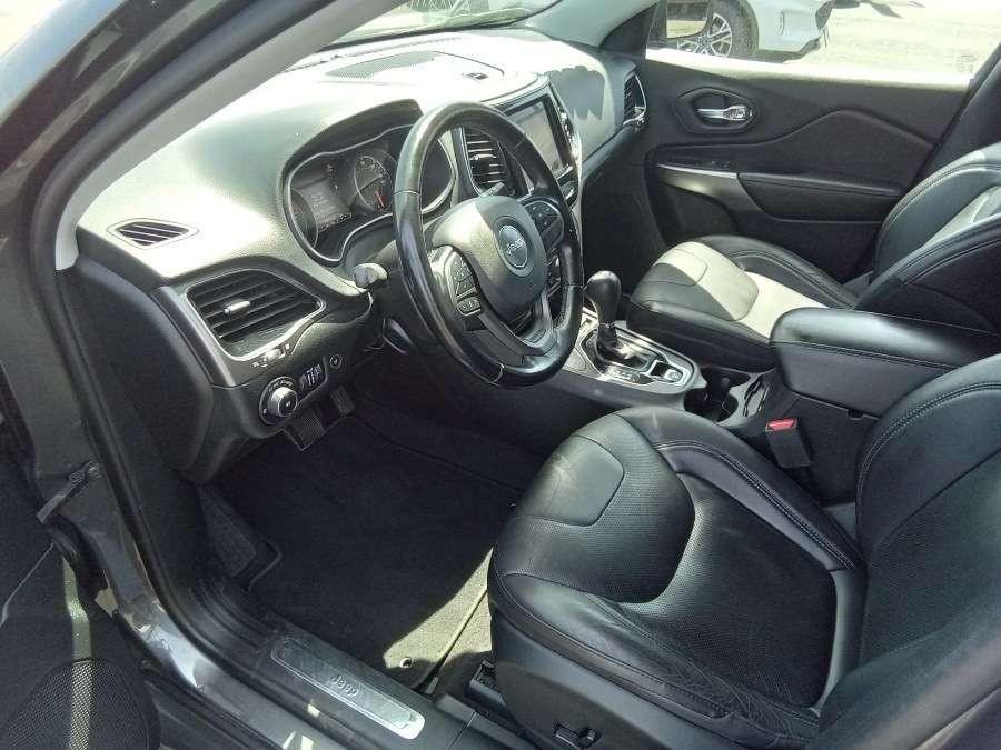 2020 Jeep Cherokee Limited 4x4, available for sale in Irvington, New Jersey | NJ Used Cars Center. Irvington, New Jersey 2020 Jeep Cherokee Limited 4x4, available for sale in Irvington, New Jersey | NJ Used Cars Center. Irvington, New Jersey
