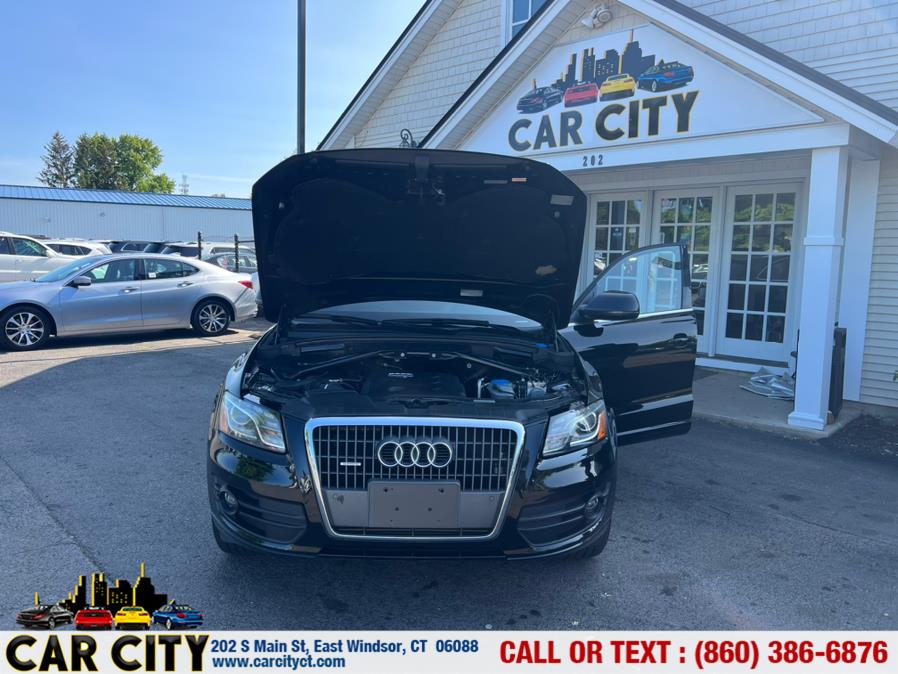 2012 Audi Q5 quattro 4dr 2.0T Premium Plus, available for sale in East Windsor, Connecticut | Car City LLC. East Windsor, Connecticut 2012 Audi Q5 quattro 4dr 2.0T Premium Plus, available for sale in East Windsor, Connecticut | Car City LLC. East Windsor, Connecticut