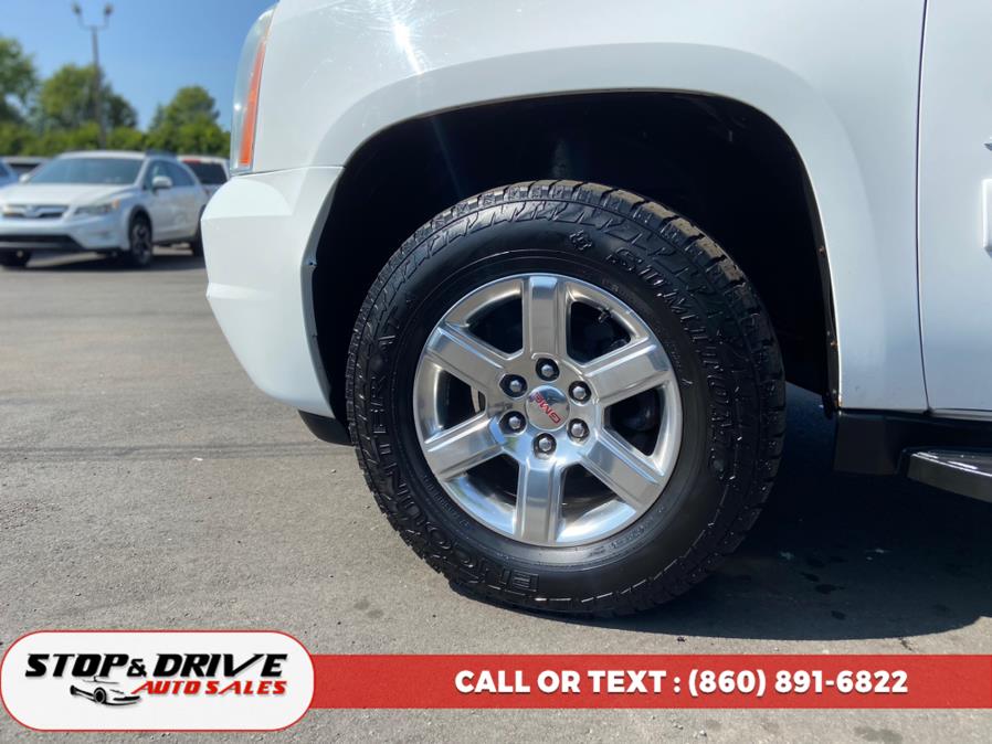 2012 GMC Yukon XL 4WD 4dr 1500 SLE, available for sale in East Windsor, Connecticut | Stop & Drive Auto Sales. East Windsor, Connecticut 2012 GMC Yukon XL 4WD 4dr 1500 SLE, available for sale in East Windsor, Connecticut | Stop & Drive Auto Sales. East Windsor, Connecticut