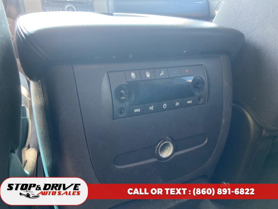 2012 GMC Yukon XL 4WD 4dr 1500 SLE, available for sale in East Windsor, Connecticut | Stop & Drive Auto Sales. East Windsor, Connecticut 2012 GMC Yukon XL 4WD 4dr 1500 SLE, available for sale in East Windsor, Connecticut | Stop & Drive Auto Sales. East Windsor, Connecticut