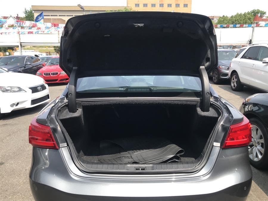 2018 Nissan Maxima 3.5 SV, available for sale in Jamaica, New York | Hillside Auto Outlet. Jamaica, New York 2018 Nissan Maxima 3.5 SV, available for sale in Jamaica, New York | Hillside Auto Outlet. Jamaica, New York