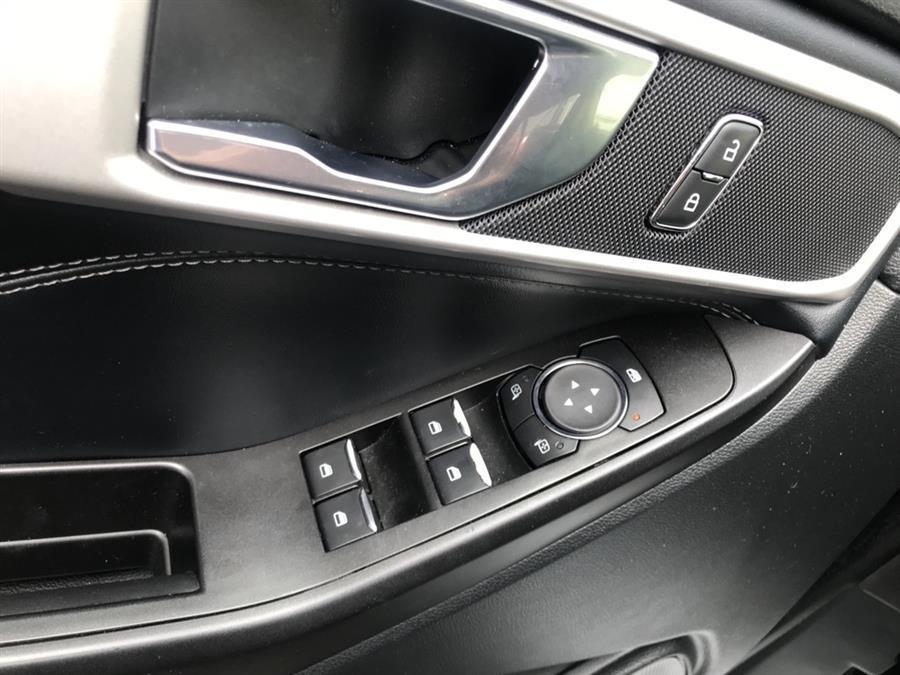 2020 Ford Explorer XLT, available for sale in Jamaica, New York | Hillside Auto Outlet. Jamaica, New York 2020 Ford Explorer XLT, available for sale in Jamaica, New York | Hillside Auto Outlet. Jamaica, New York