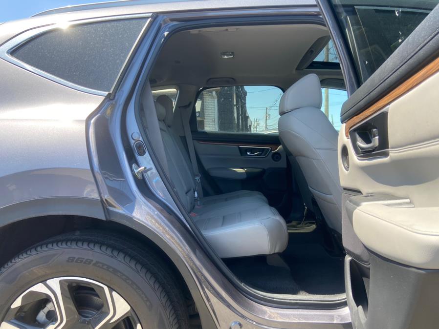 2019 Honda CR-V Touring AWD, available for sale in Linden, New Jersey | Champion Auto Sales. Linden, New Jersey 2019 Honda CR-V Touring AWD, available for sale in Linden, New Jersey | Champion Auto Sales. Linden, New Jersey