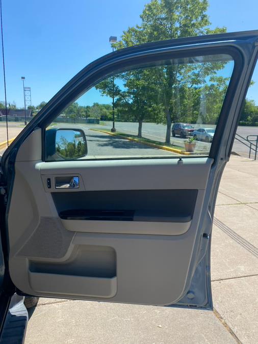 2012 Ford Escape 4WD 4dr Hybrid Limited, available for sale in New Britain, Connecticut | Supreme Automotive. New Britain, Connecticut 2012 Ford Escape 4WD 4dr Hybrid Limited, available for sale in New Britain, Connecticut | Supreme Automotive. New Britain, Connecticut