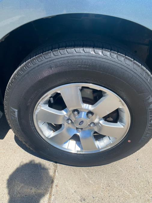 2012 Ford Escape 4WD 4dr Hybrid Limited, available for sale in New Britain, Connecticut | Supreme Automotive. New Britain, Connecticut 2012 Ford Escape 4WD 4dr Hybrid Limited, available for sale in New Britain, Connecticut | Supreme Automotive. New Britain, Connecticut