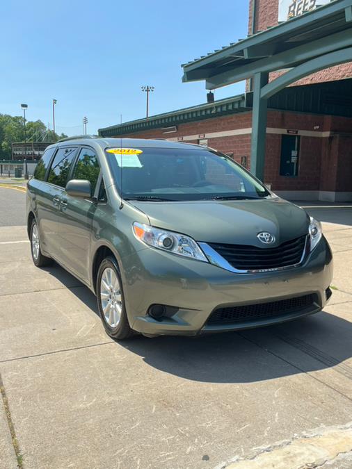 2012 Toyota Sienna 5dr 7-Pass Van V6 LE AWD (Natl), available for sale in New Britain, Connecticut | Supreme Automotive. New Britain, Connecticut