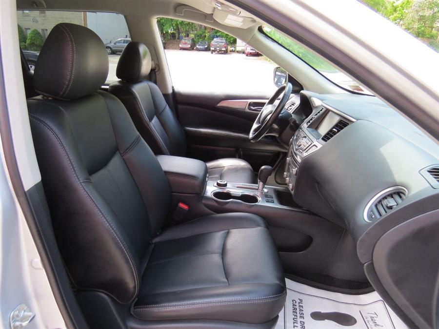 2019 Nissan Pathfinder SL 4x4 4dr SUV, available for sale in Auburn, Maine | Lake City Exports Inc. Auburn, Maine 2019 Nissan Pathfinder SL 4x4 4dr SUV, available for sale in Auburn, Maine | Lake City Exports Inc. Auburn, Maine