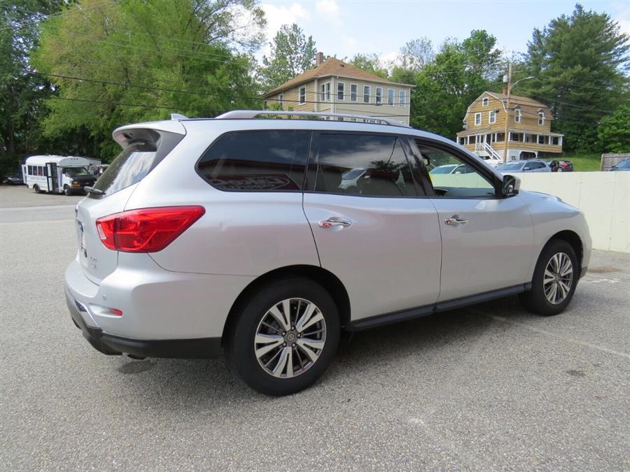 2019 Nissan Pathfinder SL 4x4 4dr SUV, available for sale in Auburn, Maine | Lake City Exports Inc. Auburn, Maine 2019 Nissan Pathfinder SL 4x4 4dr SUV, available for sale in Auburn, Maine | Lake City Exports Inc. Auburn, Maine