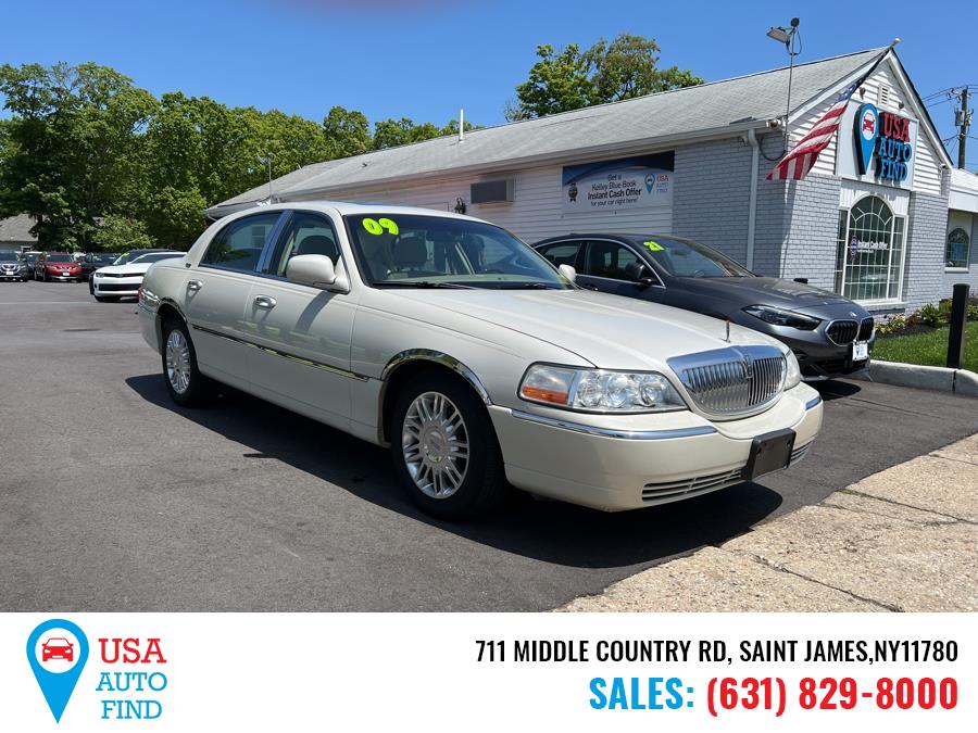 2006 Lincoln Town Car 4dr Sdn Signature Limited, available for sale in Saint James, New York | USA Auto Find. Saint James, New York 2006 Lincoln Town Car 4dr Sdn Signature Limited, available for sale in Saint James, New York | USA Auto Find. Saint James, New York