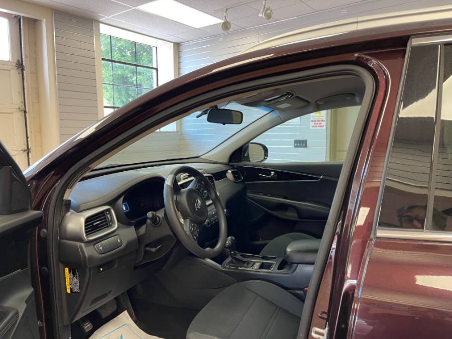 2016 Kia Sorento AWD 4dr 2.4L LX, available for sale in Suffern, New York | Rockland Motor Sport. Suffern, New York 2016 Kia Sorento AWD 4dr 2.4L LX, available for sale in Suffern, New York | Rockland Motor Sport. Suffern, New York