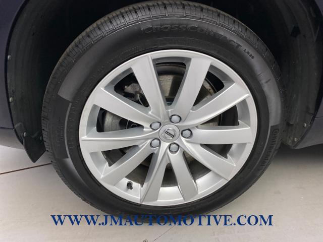 2017 Volvo Xc90 T6 AWD 7-Passenger Momentum, available for sale in Naugatuck, Connecticut | J&M Automotive Sls&Svc LLC. Naugatuck, Connecticut 2017 Volvo Xc90 T6 AWD 7-Passenger Momentum, available for sale in Naugatuck, Connecticut | J&M Automotive Sls&Svc LLC. Naugatuck, Connecticut