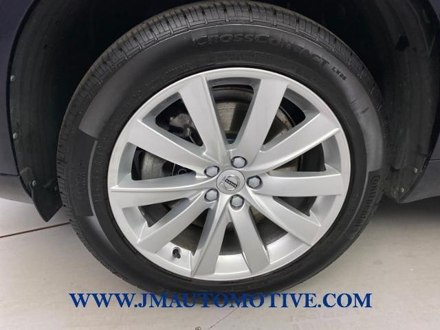 2017 Volvo Xc90 T6 AWD 7-Passenger Momentum, available for sale in Naugatuck, Connecticut | J&M Automotive Sls&Svc LLC. Naugatuck, Connecticut 2017 Volvo Xc90 T6 AWD 7-Passenger Momentum, available for sale in Naugatuck, Connecticut | J&M Automotive Sls&Svc LLC. Naugatuck, Connecticut