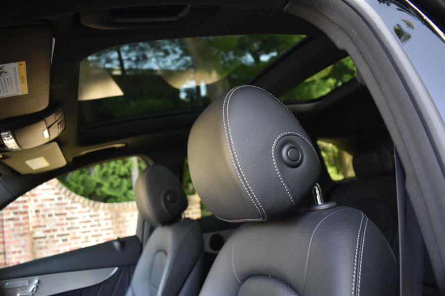 2019 Mercedes-benz Glc GLC 300 4MATIC AWD 4dr SUV, available for sale in Great Neck, New York | Camy Cars. Great Neck, New York 2019 Mercedes-benz Glc GLC 300 4MATIC AWD 4dr SUV, available for sale in Great Neck, New York | Camy Cars. Great Neck, New York