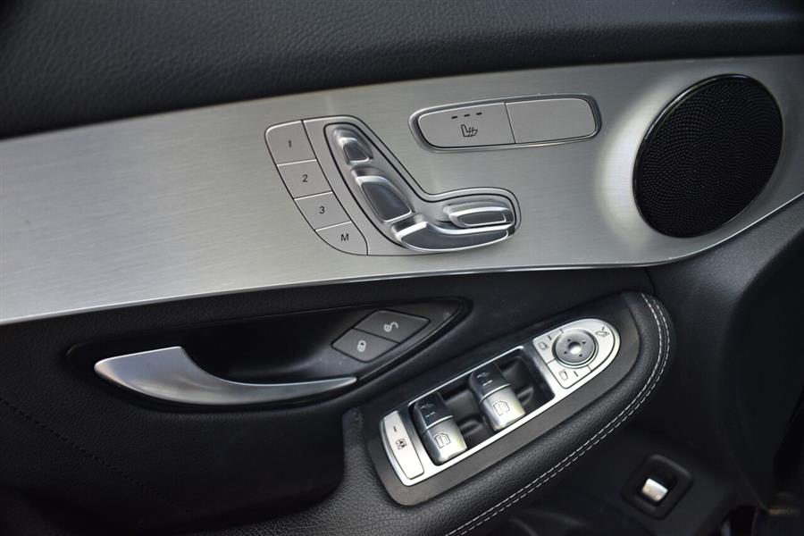 2019 Mercedes-benz Glc GLC 300 4MATIC AWD 4dr SUV, available for sale in Great Neck, New York | Camy Cars. Great Neck, New York 2019 Mercedes-benz Glc GLC 300 4MATIC AWD 4dr SUV, available for sale in Great Neck, New York | Camy Cars. Great Neck, New York