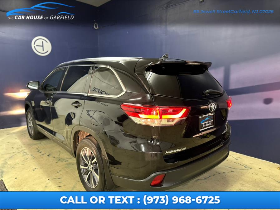 2019 Toyota Highlander XLE V6 AWD (Natl), available for sale in Wayne, New Jersey | Car House Of Garfield. Wayne, New Jersey 2019 Toyota Highlander XLE V6 AWD (Natl), available for sale in Wayne, New Jersey | Car House Of Garfield. Wayne, New Jersey