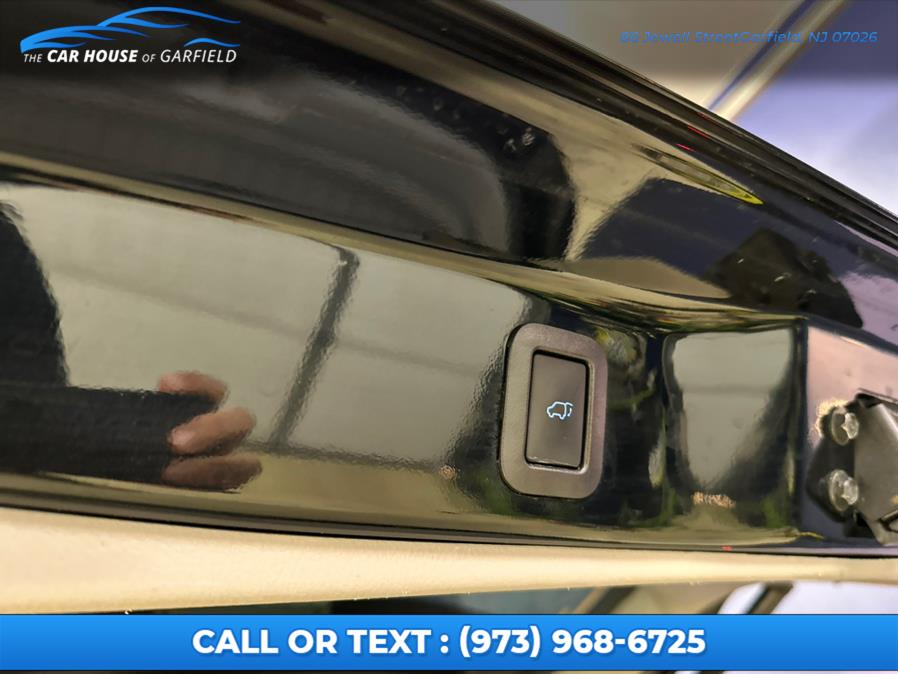 2019 Toyota Highlander XLE V6 AWD (Natl), available for sale in Wayne, New Jersey | Car House Of Garfield. Wayne, New Jersey 2019 Toyota Highlander XLE V6 AWD (Natl), available for sale in Wayne, New Jersey | Car House Of Garfield. Wayne, New Jersey