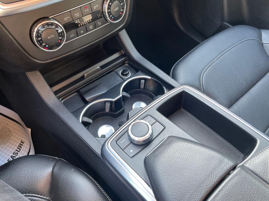 2014 Mercedes-Benz M-Class 4MATIC 4dr ML350, available for sale in Jamaica, New York | Sunrise Autoland. Jamaica, New York 2014 Mercedes-Benz M-Class 4MATIC 4dr ML350, available for sale in Jamaica, New York | Sunrise Autoland. Jamaica, New York