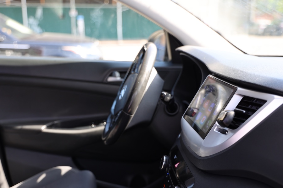2017 Hyundai Tucson Limited AWD, available for sale in Jamaica, New York | Hillside Auto Mall Inc.. Jamaica, New York 2017 Hyundai Tucson Limited AWD, available for sale in Jamaica, New York | Hillside Auto Mall Inc.. Jamaica, New York