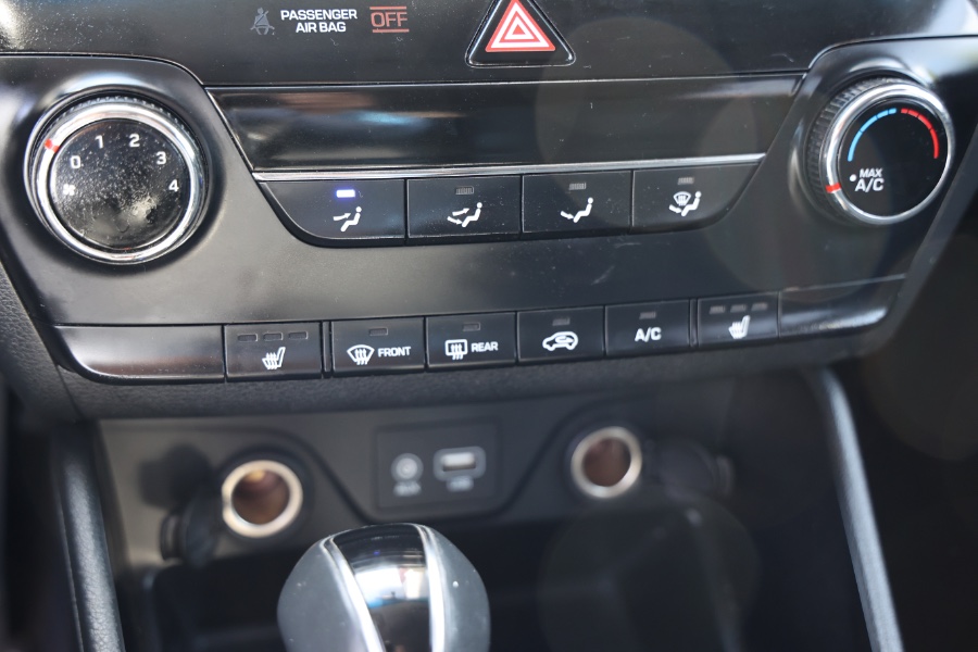 2017 Hyundai Tucson Limited AWD, available for sale in Jamaica, New York | Hillside Auto Mall Inc.. Jamaica, New York 2017 Hyundai Tucson Limited AWD, available for sale in Jamaica, New York | Hillside Auto Mall Inc.. Jamaica, New York