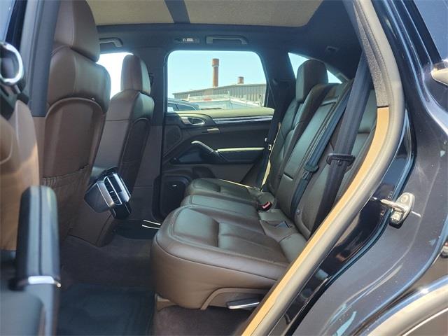 2016 Porsche Cayenne S, available for sale in Stratford, Connecticut | Wiz Leasing Inc. Stratford, Connecticut 2016 Porsche Cayenne S, available for sale in Stratford, Connecticut | Wiz Leasing Inc. Stratford, Connecticut