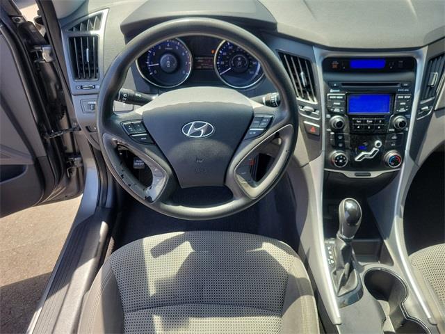 2012 Hyundai Sonata GLS, available for sale in Stratford, Connecticut | Wiz Leasing Inc. Stratford, Connecticut 2012 Hyundai Sonata GLS, available for sale in Stratford, Connecticut | Wiz Leasing Inc. Stratford, Connecticut