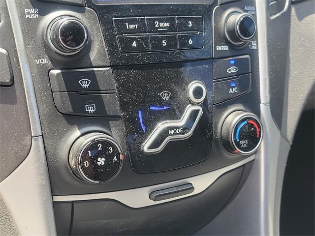 2012 Hyundai Sonata GLS, available for sale in Stratford, Connecticut | Wiz Leasing Inc. Stratford, Connecticut 2012 Hyundai Sonata GLS, available for sale in Stratford, Connecticut | Wiz Leasing Inc. Stratford, Connecticut