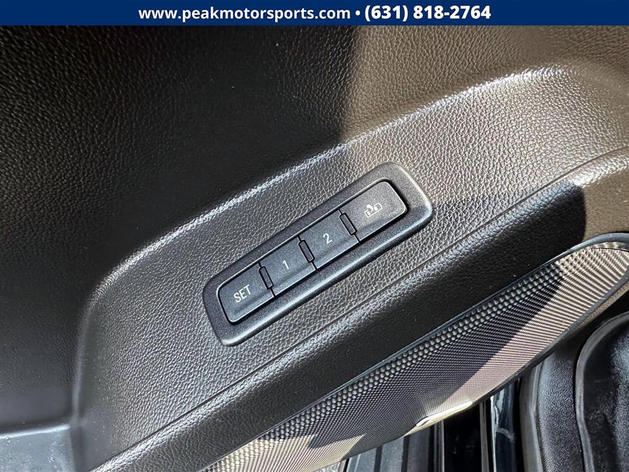 2018 Chevrolet Tahoe 4WD 4dr LT, available for sale in Bayshore, New York | Peak Automotive Inc.. Bayshore, New York 2018 Chevrolet Tahoe 4WD 4dr LT, available for sale in Bayshore, New York | Peak Automotive Inc.. Bayshore, New York