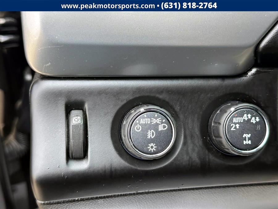 2018 Chevrolet Tahoe 4WD 4dr LT, available for sale in Bayshore, New York | Peak Automotive Inc.. Bayshore, New York 2018 Chevrolet Tahoe 4WD 4dr LT, available for sale in Bayshore, New York | Peak Automotive Inc.. Bayshore, New York