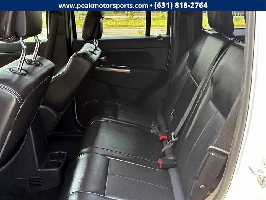 2011 Jeep Liberty 4WD 4dr Limited, available for sale in Bayshore, New York | Peak Automotive Inc.. Bayshore, New York 2011 Jeep Liberty 4WD 4dr Limited, available for sale in Bayshore, New York | Peak Automotive Inc.. Bayshore, New York