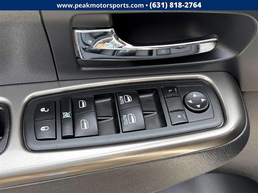 2011 Jeep Liberty 4WD 4dr Limited, available for sale in Bayshore, New York | Peak Automotive Inc.. Bayshore, New York 2011 Jeep Liberty 4WD 4dr Limited, available for sale in Bayshore, New York | Peak Automotive Inc.. Bayshore, New York