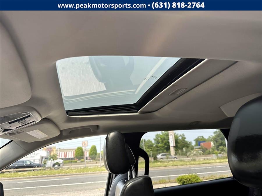 2012 Dodge Durango AWD 4dr R/T, available for sale in Bayshore, New York | Peak Automotive Inc.. Bayshore, New York 2012 Dodge Durango AWD 4dr R/T, available for sale in Bayshore, New York | Peak Automotive Inc.. Bayshore, New York