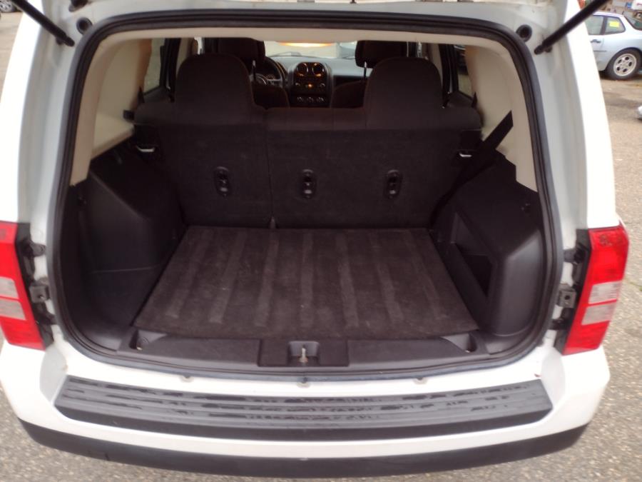 2016 Jeep Patriot FWD 4dr Sport, available for sale in Chicopee, Massachusetts | Matts Auto Mall LLC. Chicopee, Massachusetts 2016 Jeep Patriot FWD 4dr Sport, available for sale in Chicopee, Massachusetts | Matts Auto Mall LLC. Chicopee, Massachusetts